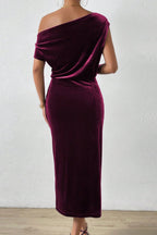 Off-The-Shoulder Bodycon Cocktail Dress