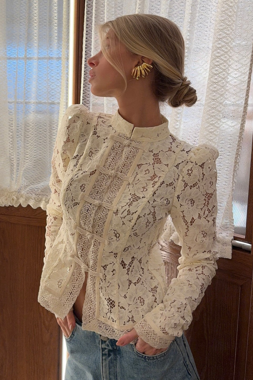 Soft-Style Stand-Collar Frog-Button Lace Cutout Cardigan