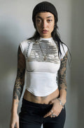 Graffiti Printed Cropped Slim T-Shirt
