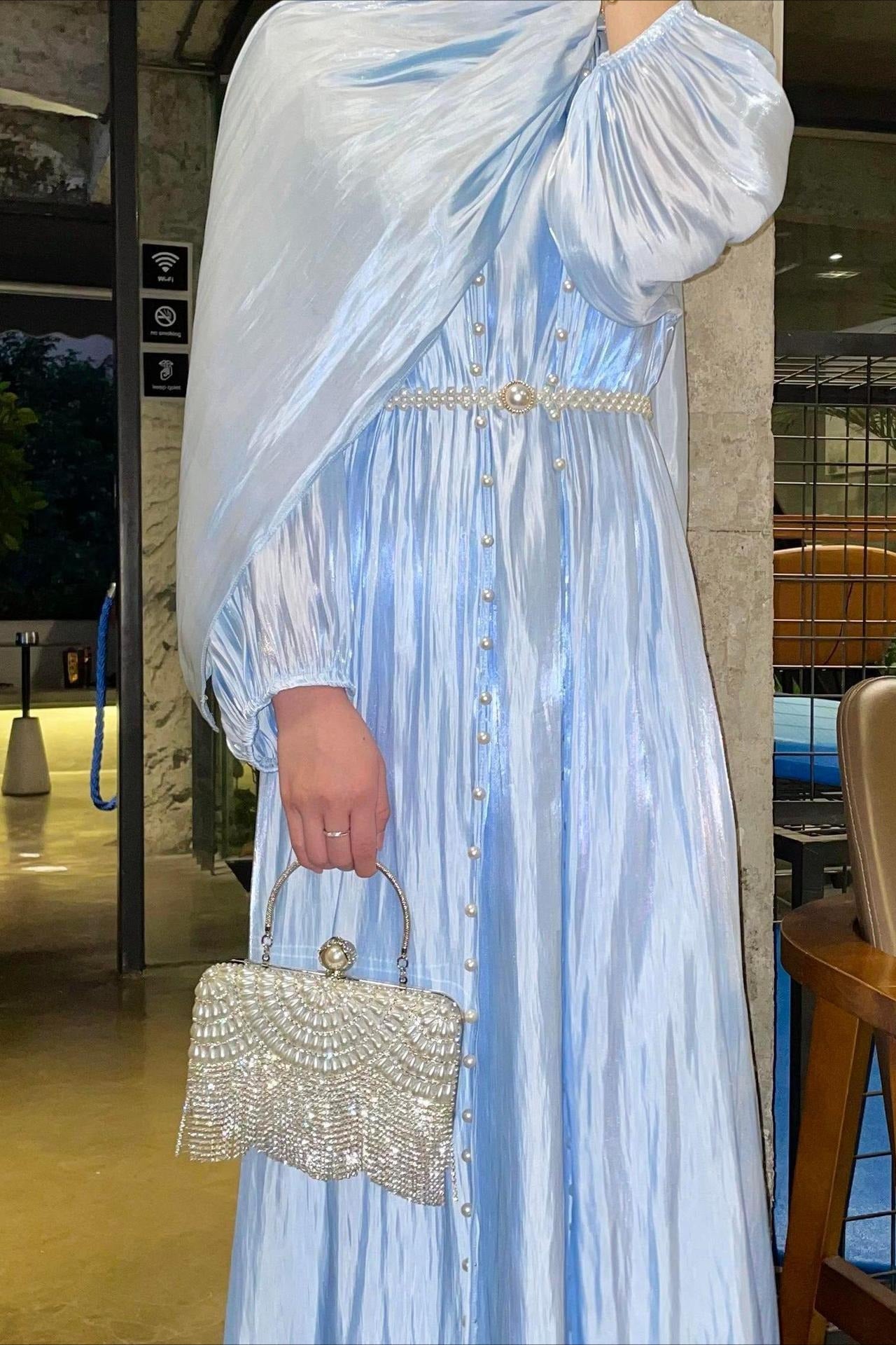 Shimmer Tulle Inner Skirt Outer Headscarf Three Piece Prom Dress