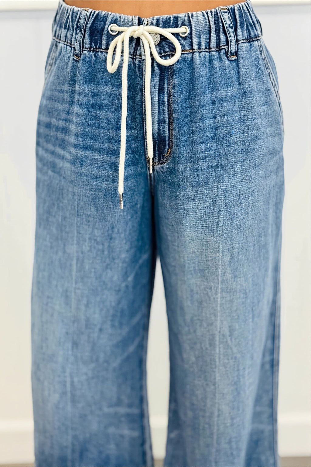 Retro Washed Elastic Drawstring Straight Jeans