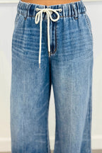 Retro Washed Elastic Drawstring Straight Jeans