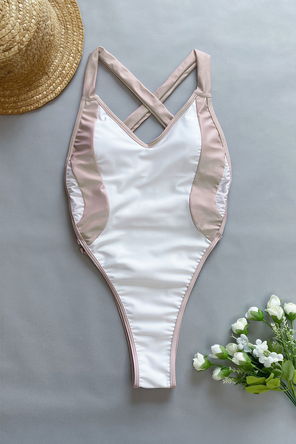 Color Block Cut Out One Piece Swimwear