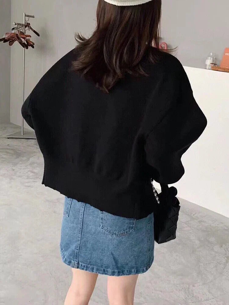 Pearl Trim O-Neck Knit Cardigan