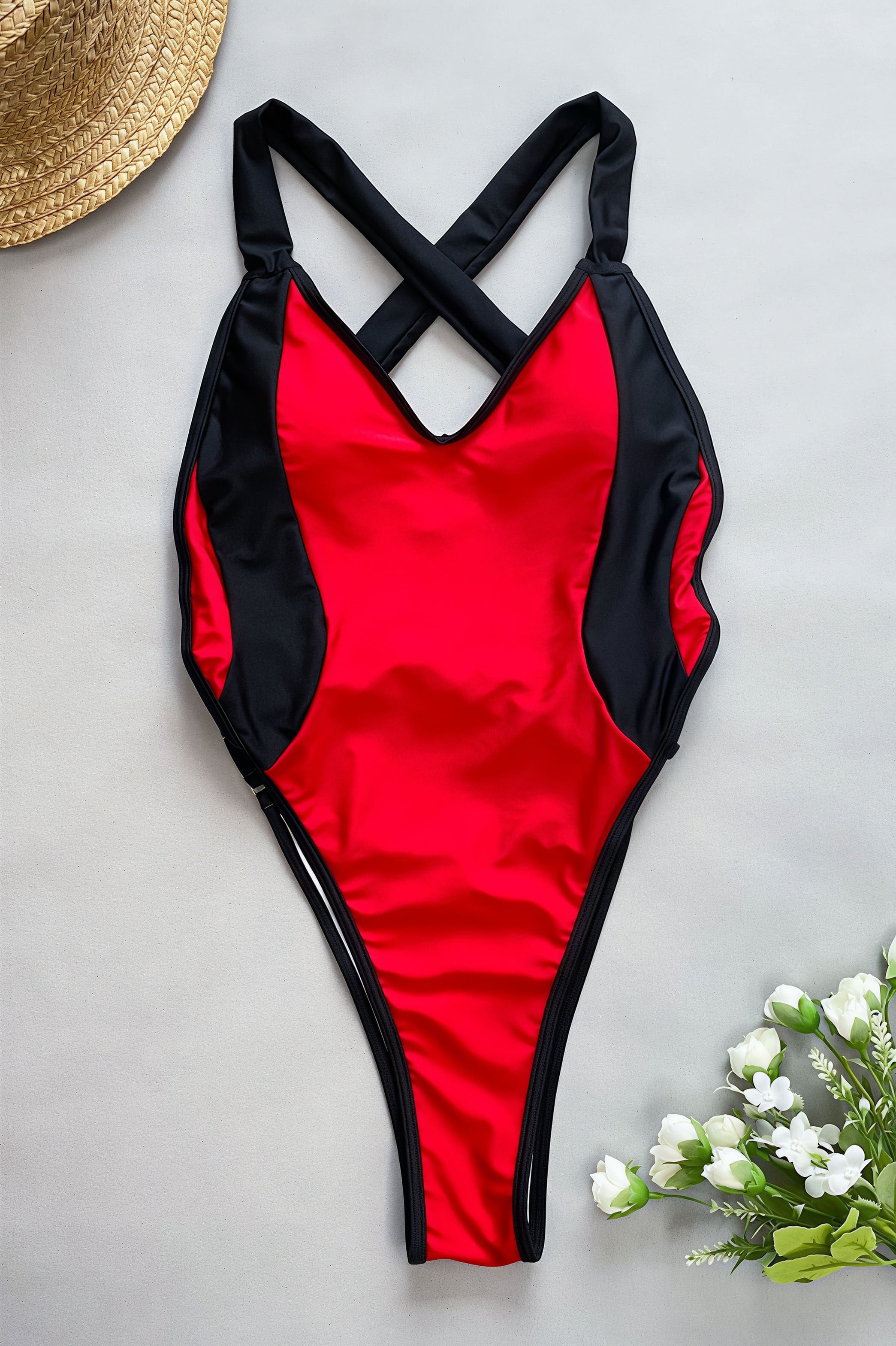 Color Block Cut Out One Piece Swimwear