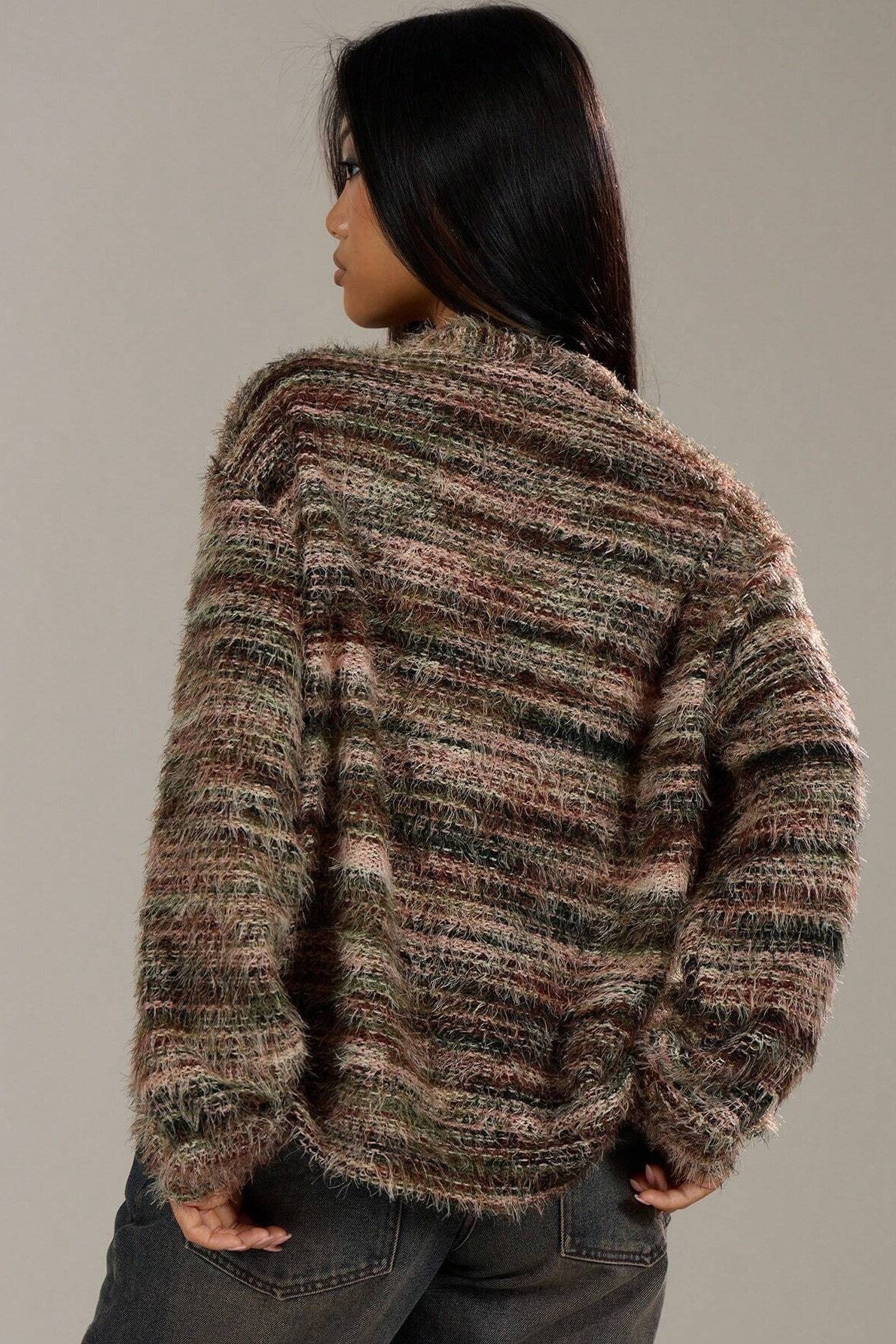 Retro Deep V-Neck Maillard Plush Long-Sleeve Knit Cardigan