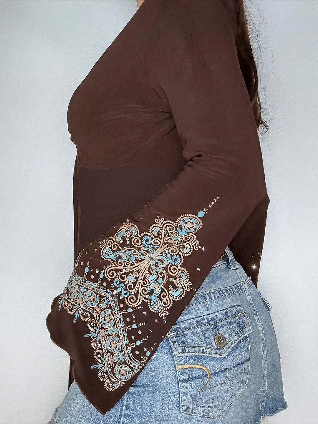Vintage V Neck Printed Long Sleeve Tee