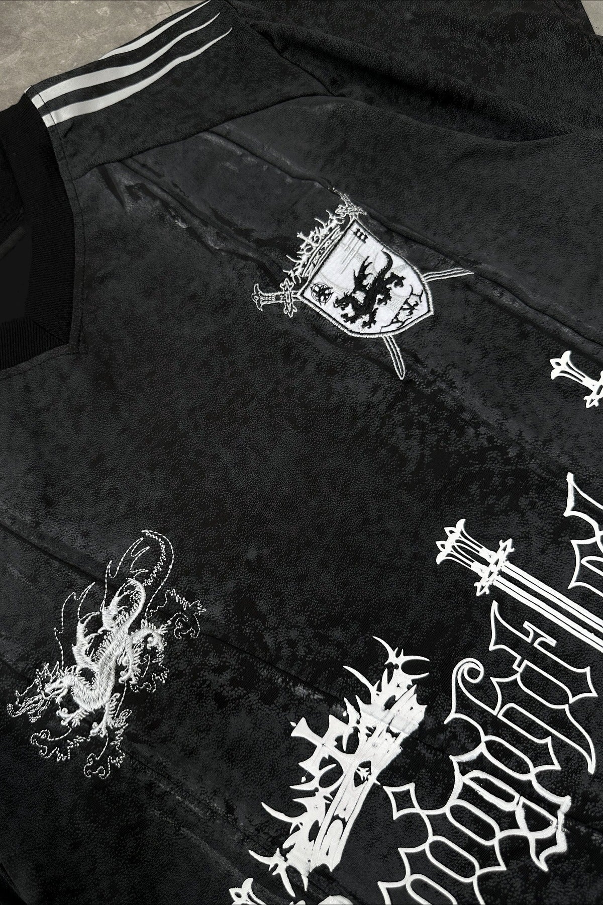 Dark Trend Black White Print Short Sleeve T-Shirt