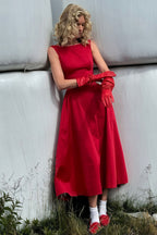 Solid Sleeveless Waisted Slim Midi Dress