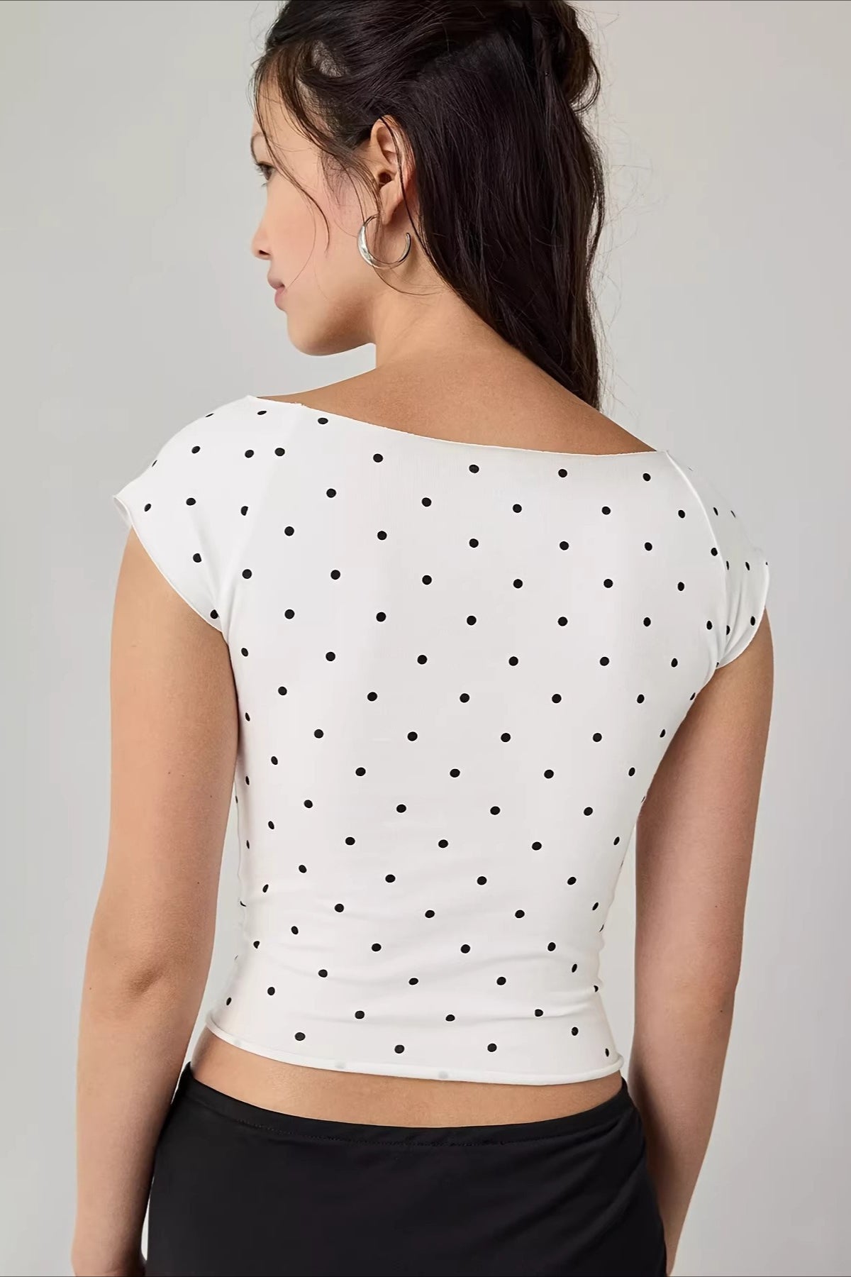 Cropped Fitted Retro Polka Dot T‑Shirt