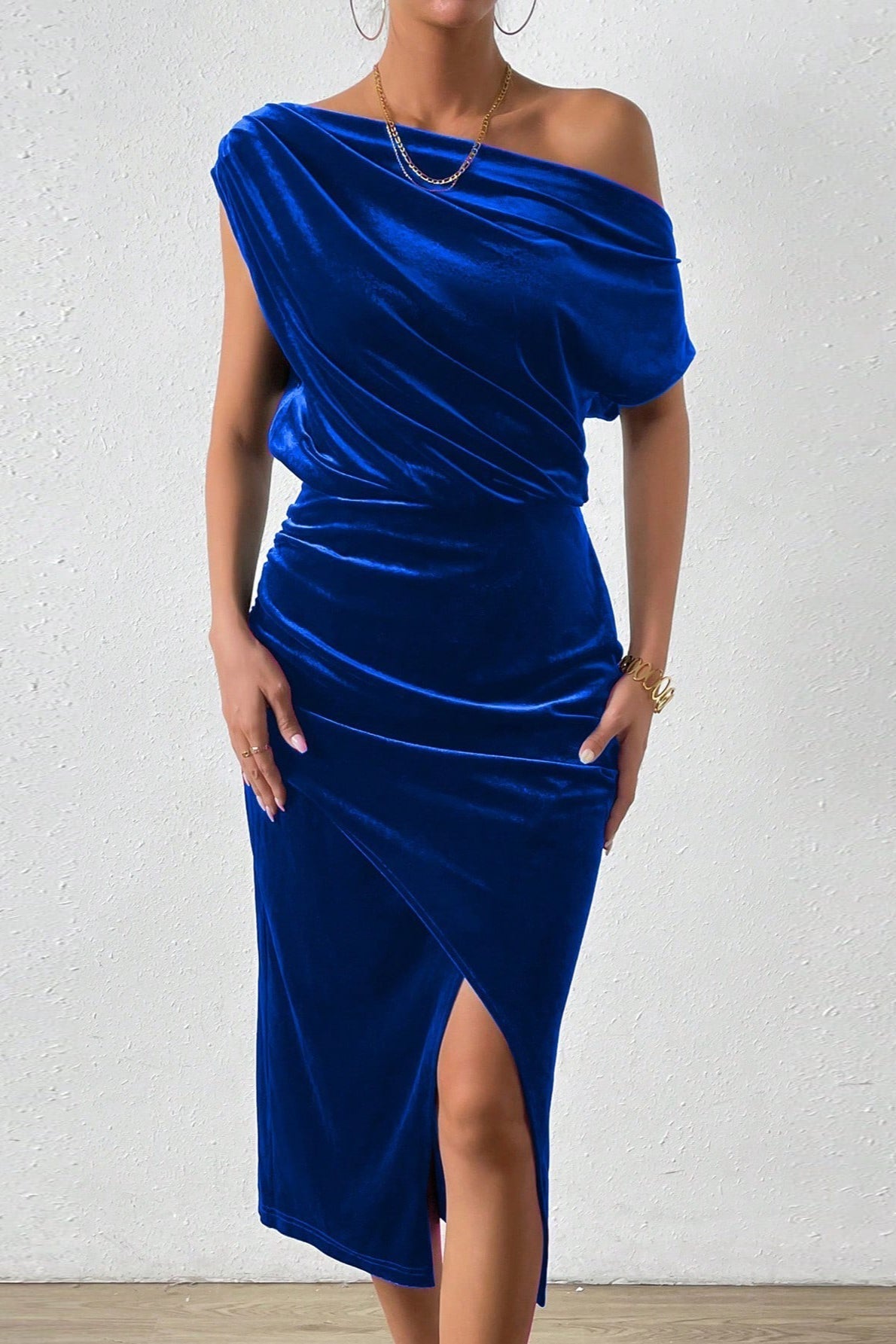 Off-The-Shoulder Bodycon Cocktail Dress