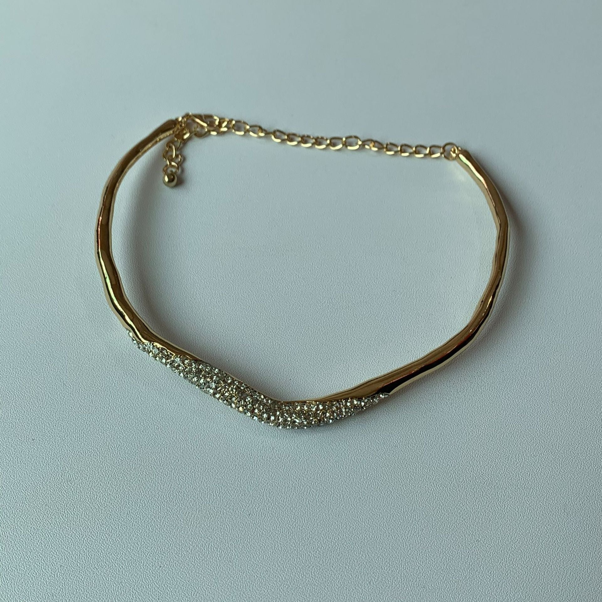 Minimal Metal Irregular Lava Rhinestone Necklace