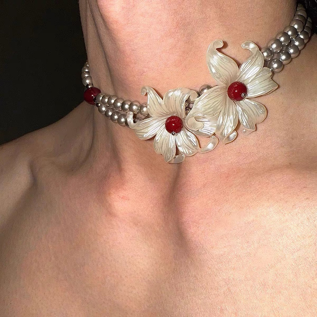Iris Flower Silver Pearl Necklace