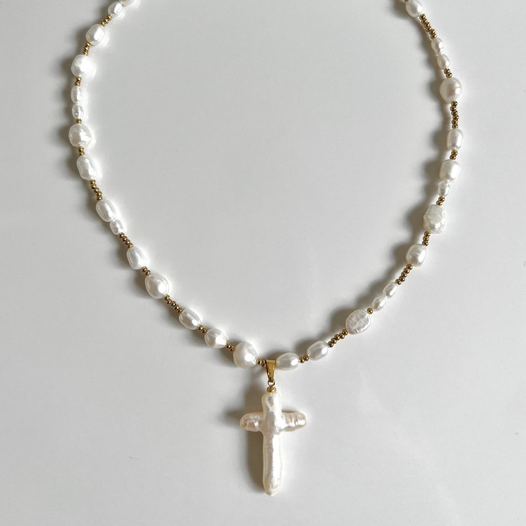 Vintage Baroque Cross Pearl Necklace