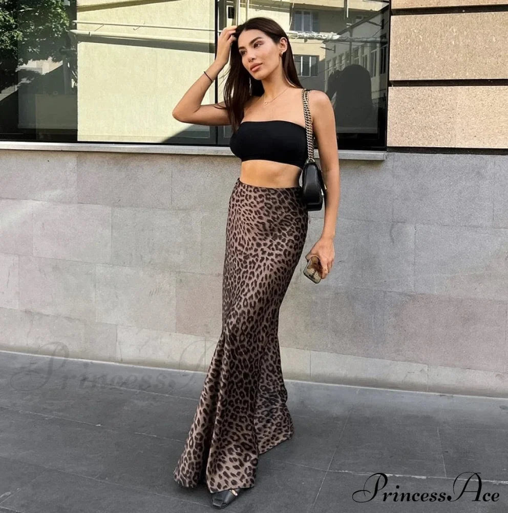 Amberi Elegant Long Skirt