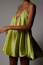Chain Deep V Backless Party Dress