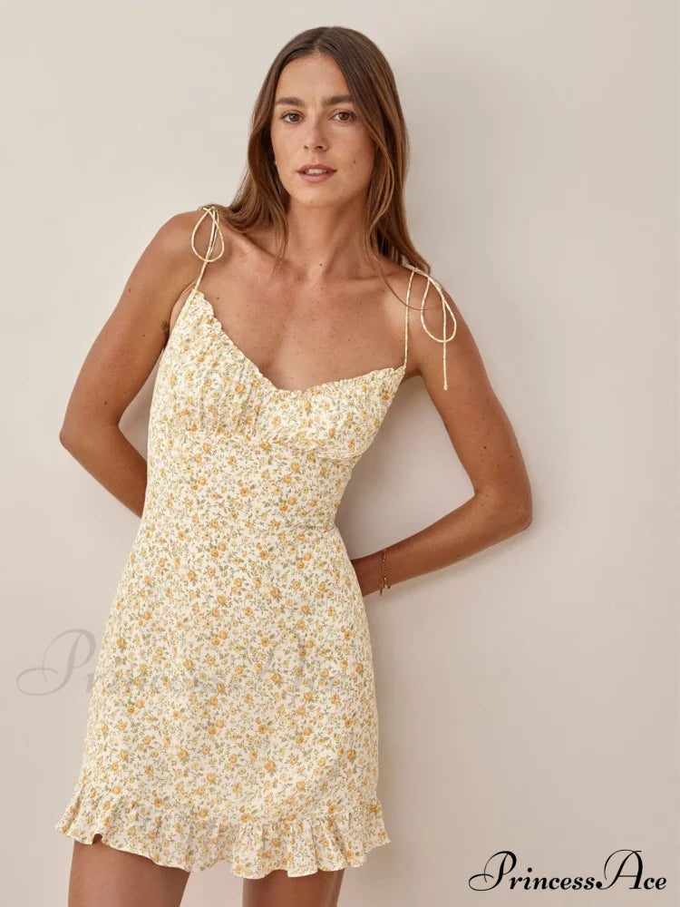 Charming Ditsy Floral Ruffled Mini Dress