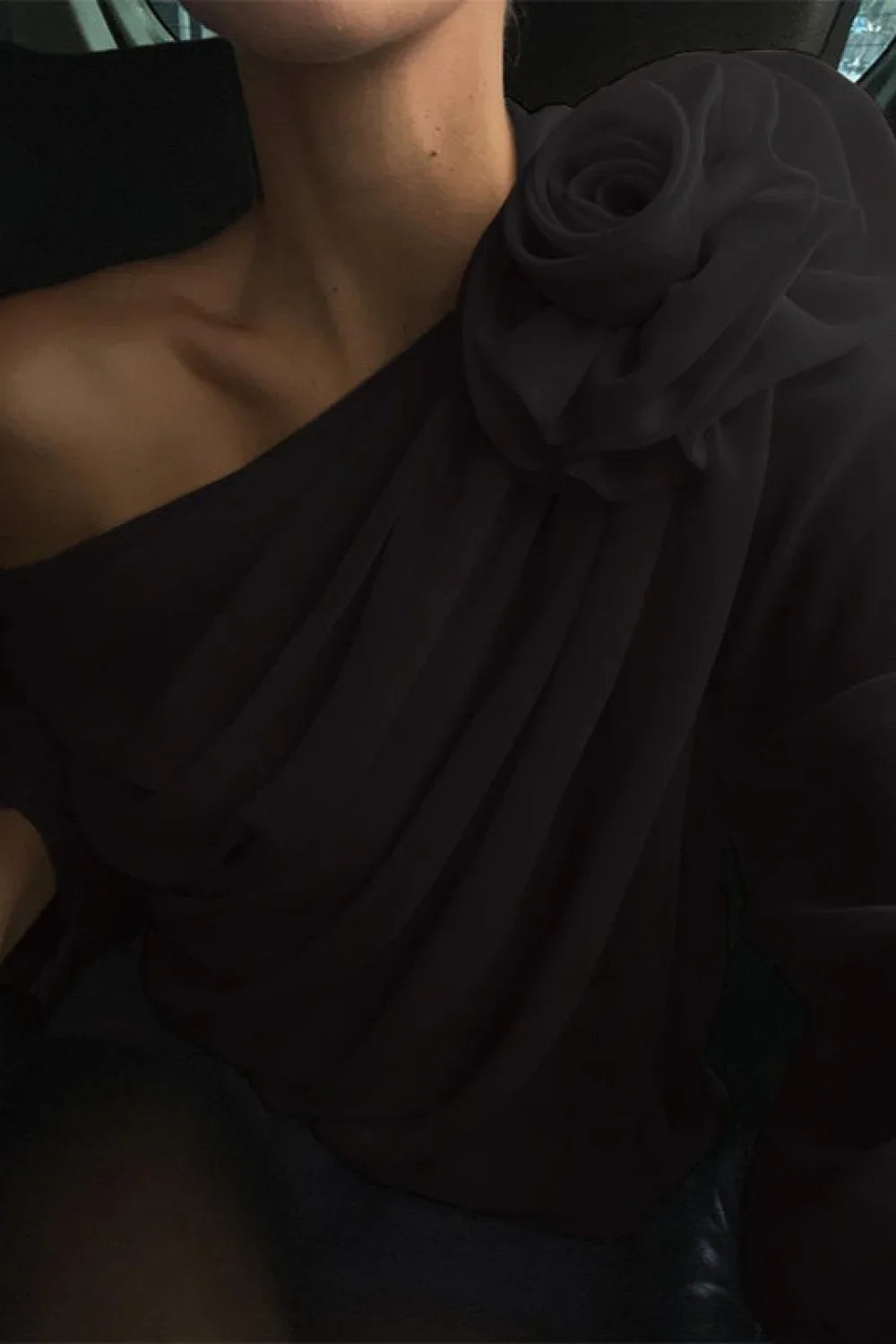 Chiffon Floral Off-The-Shoulder Fitted Blouse