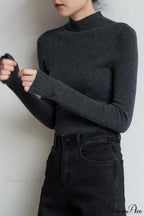 Corpcore Seamless Mock Neck Wool Knit Top