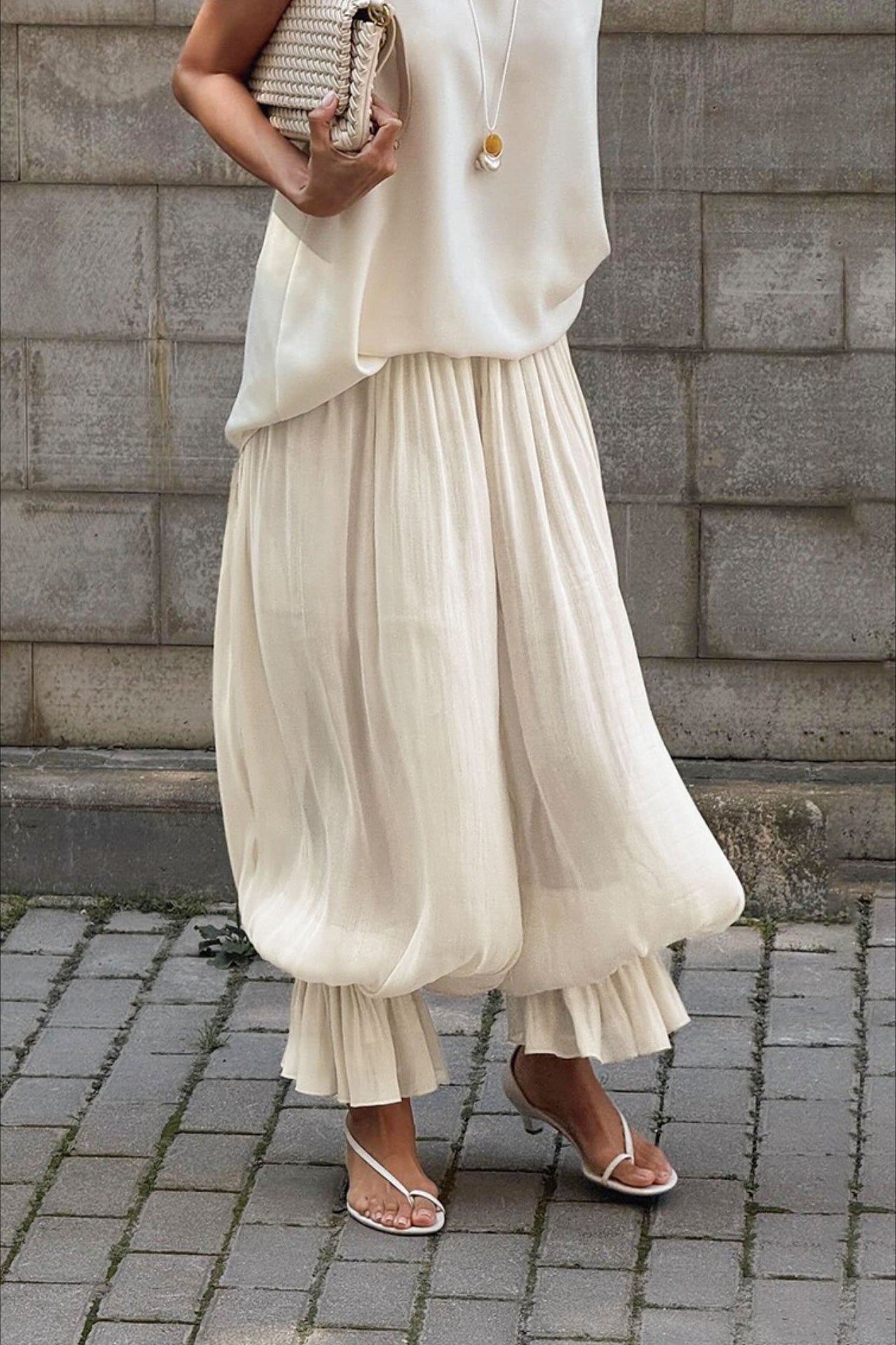 Structured Puff Ankle Casual Pants