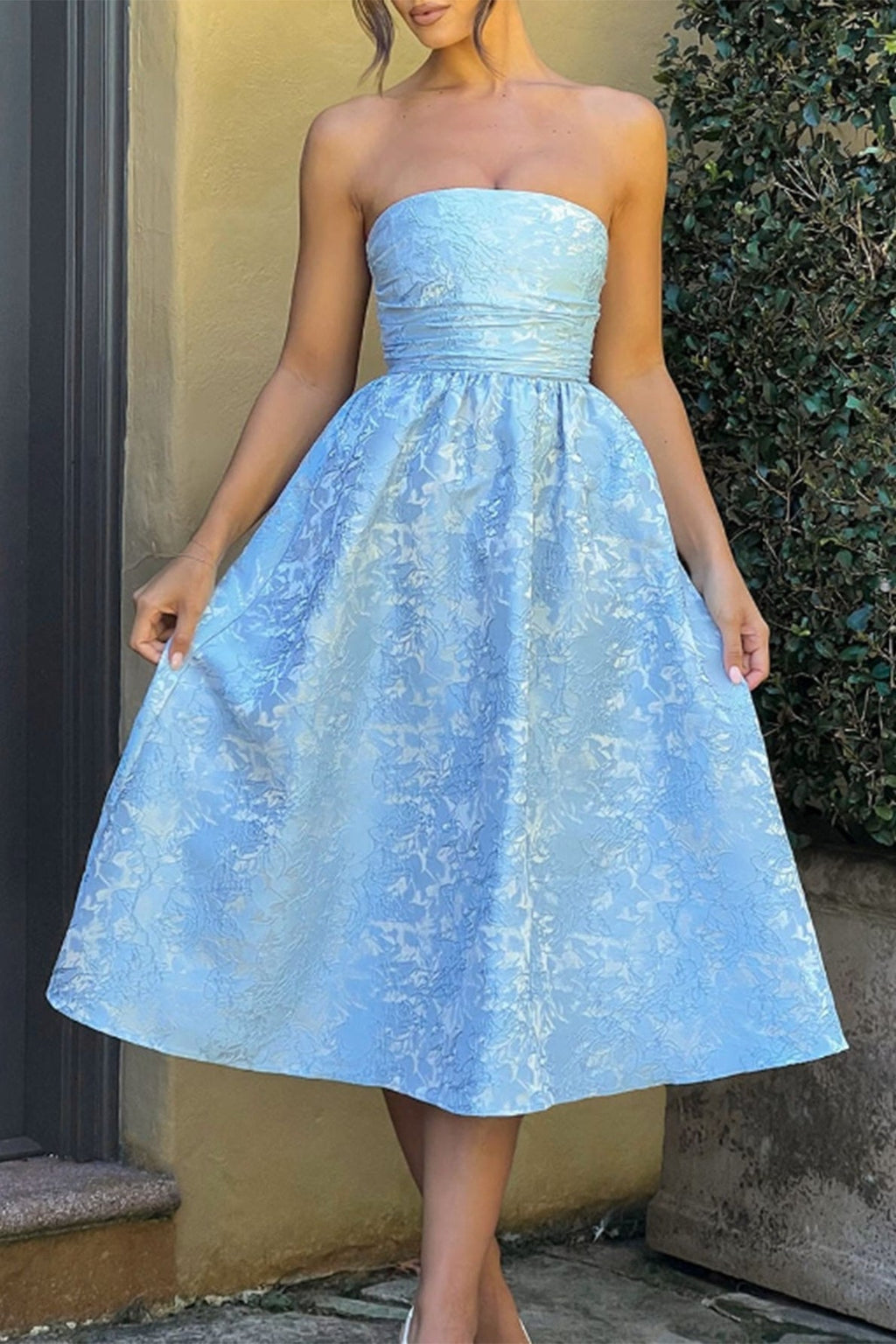 Strapless Elegant Party Dress