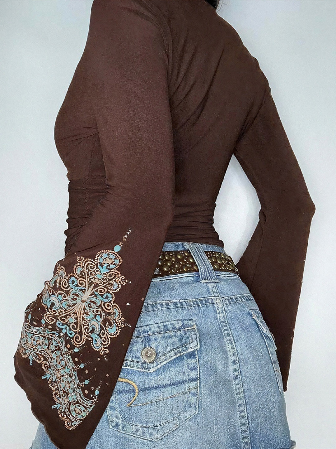 Vintage V Neck Printed Long Sleeve Tee