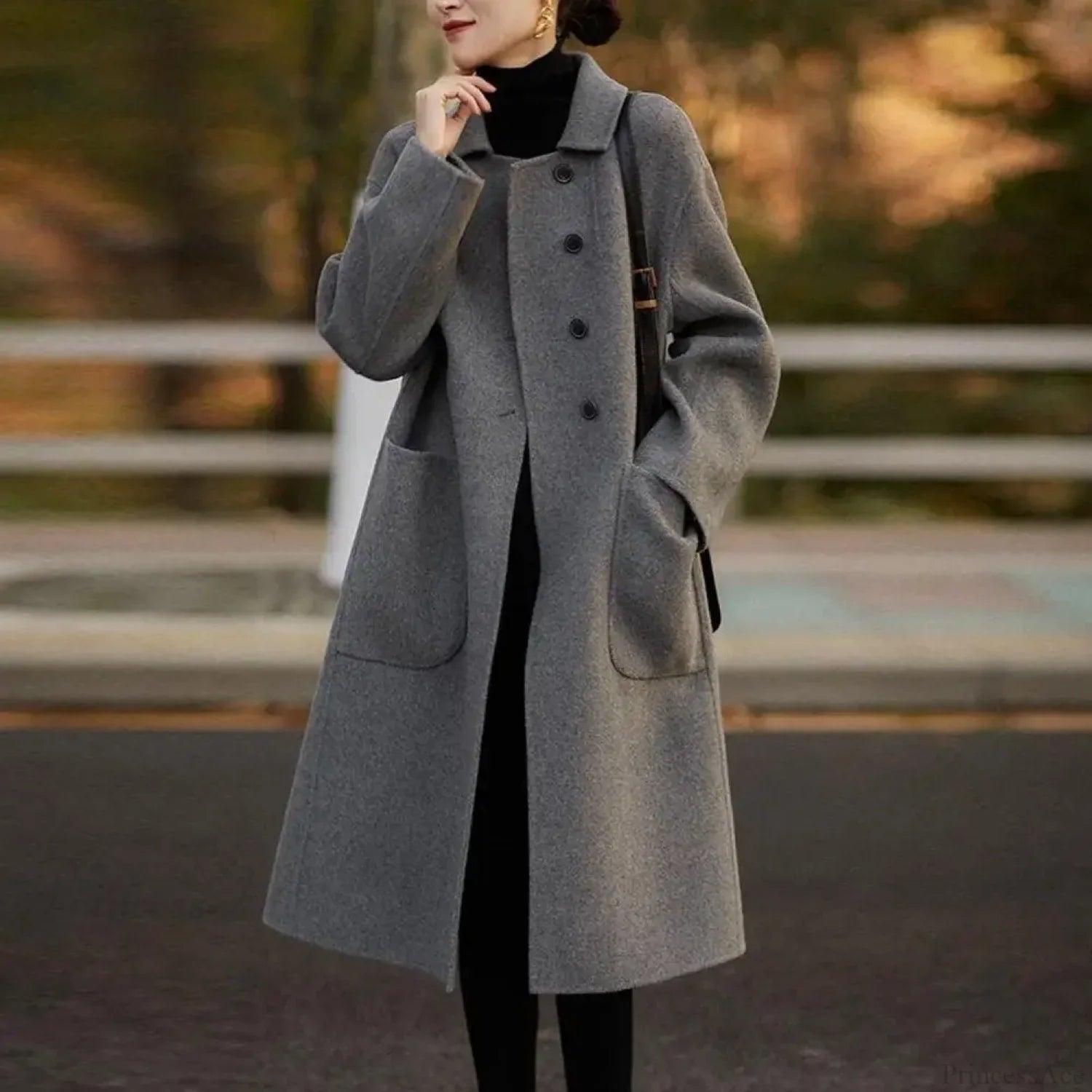 Elegant Black O-Neck Puff Sleeve Overcoat