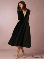 Elegant White V-Neck Evening Dress