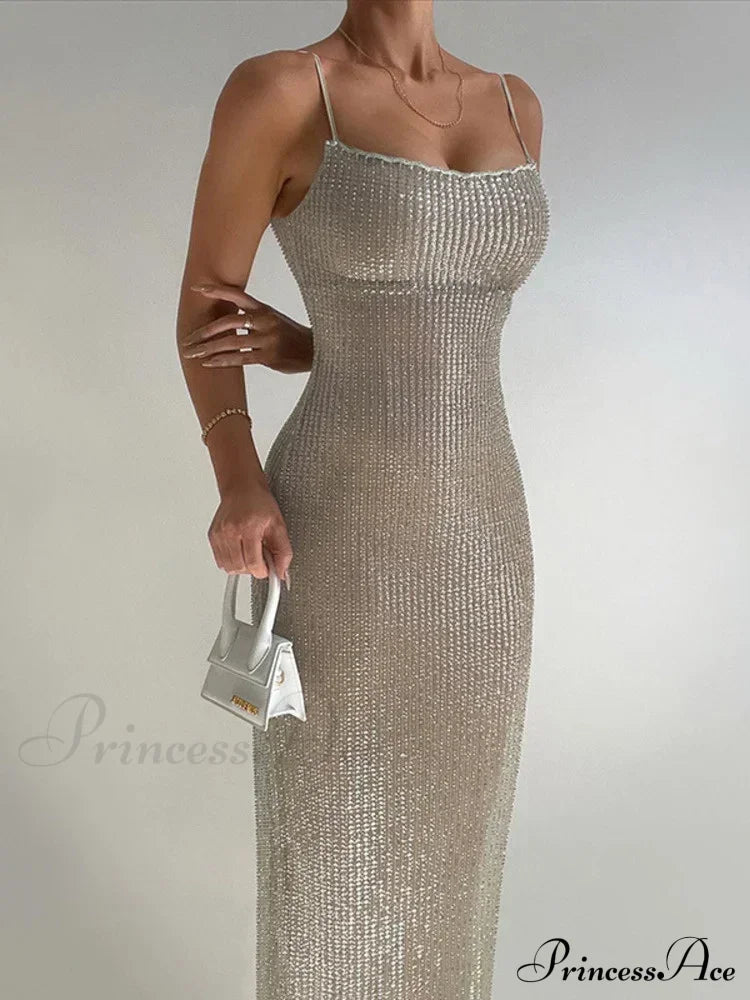 Erne Elegant Maxi Dress