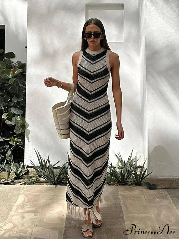Eve Knitted Stylish Maxi Dress