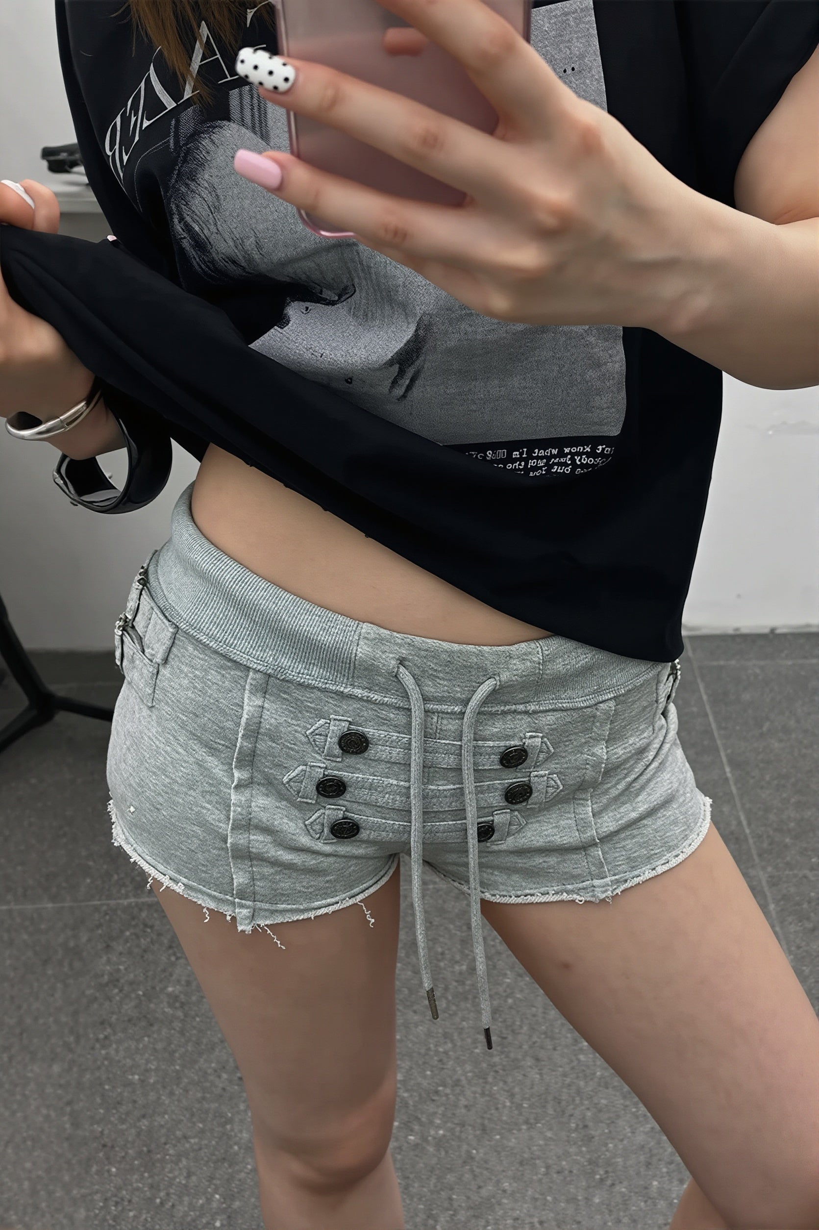 Y2K Streetwear Distressed Denim Booty Shorts