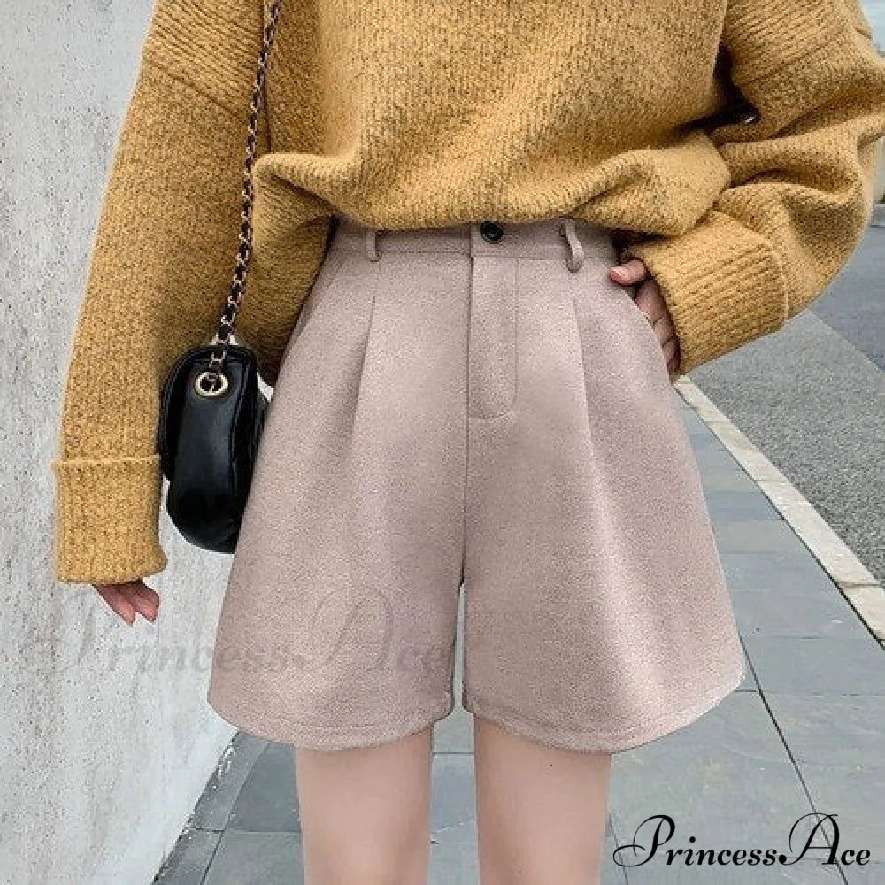 Solid Wide Leg Woolen Shorts