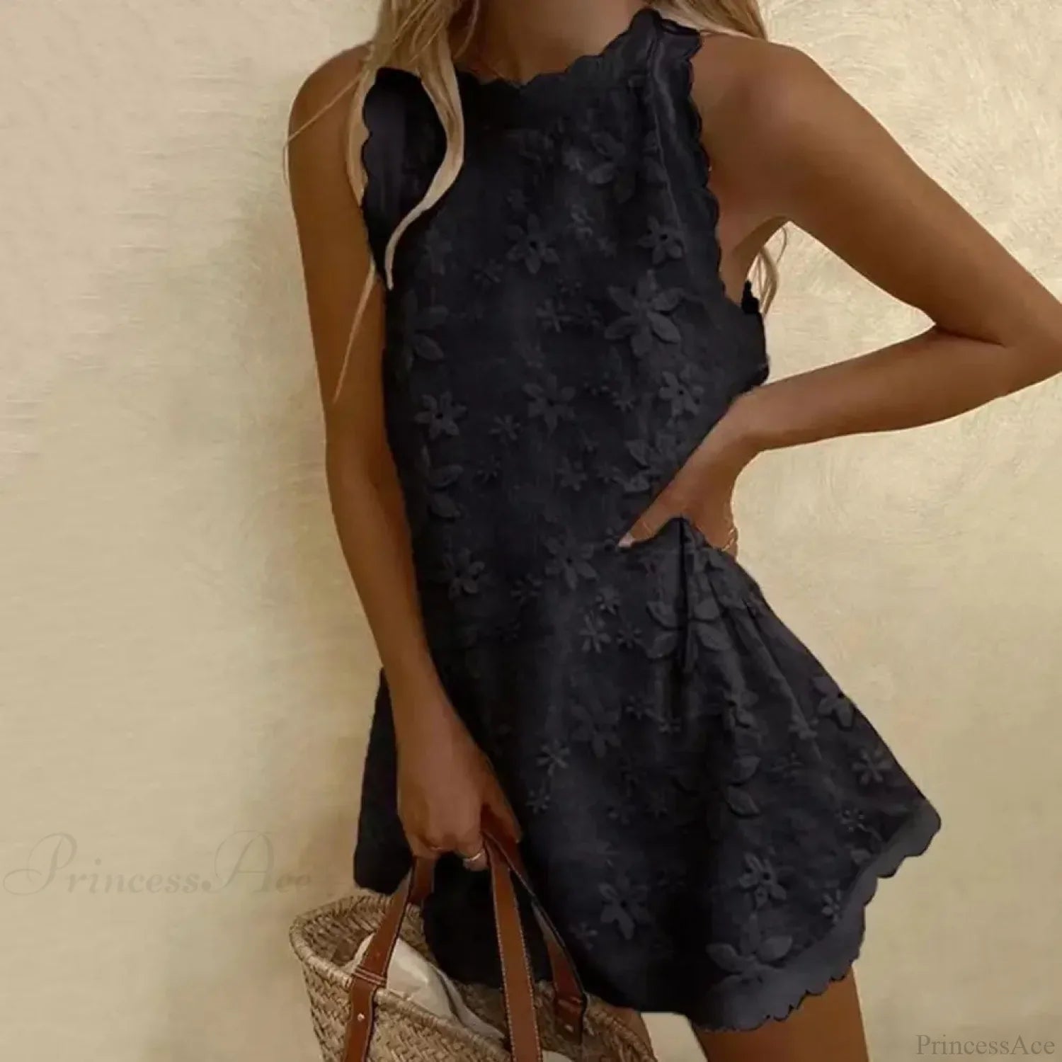 Floral Off-Shoulder Embroidery Loose Hem Dress