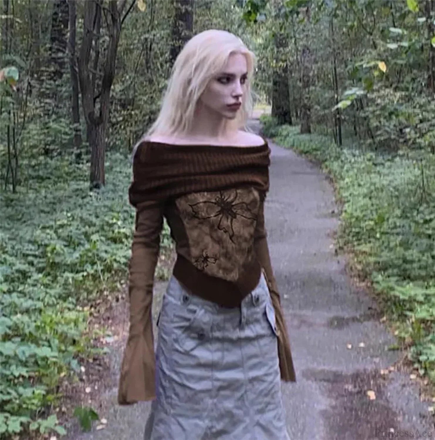 Grunge T-Shirt Flare Sleeve Sweater