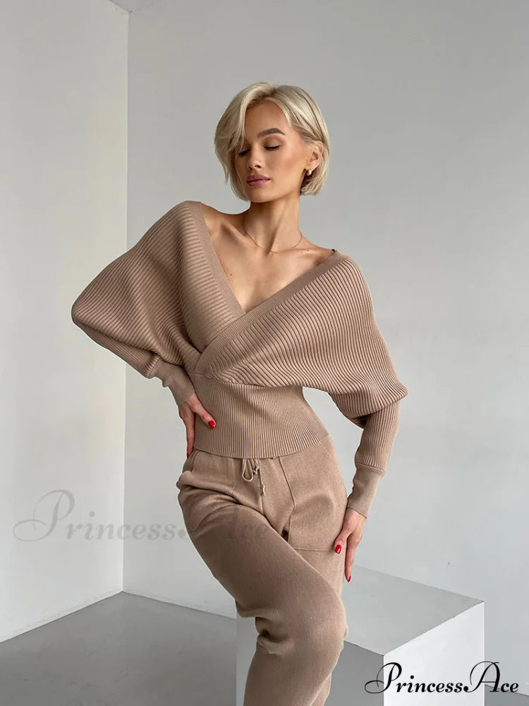 Hala Elegant Knitted Set