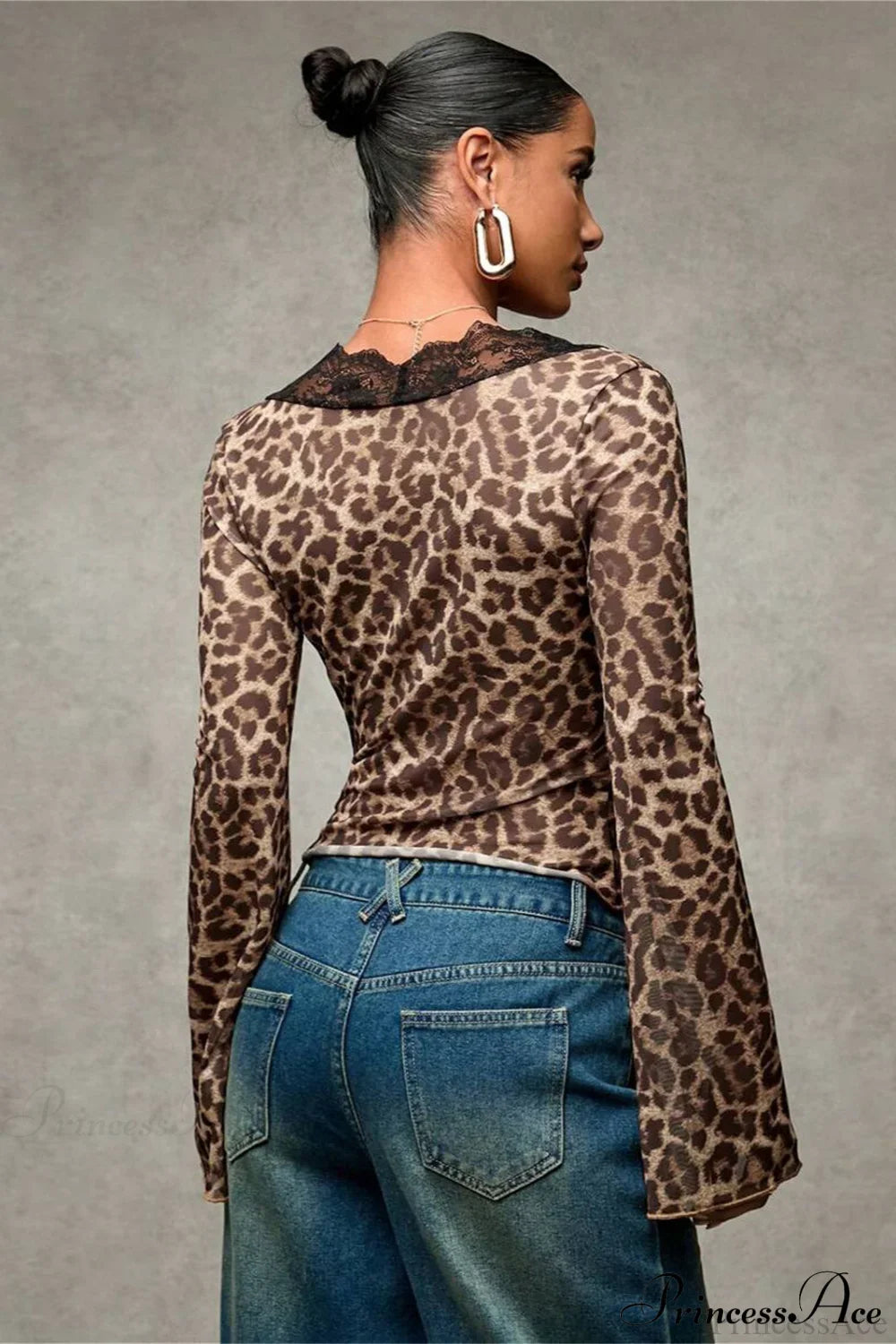 Lace Panel Leopard Slim Flared Sleeve Long Tee