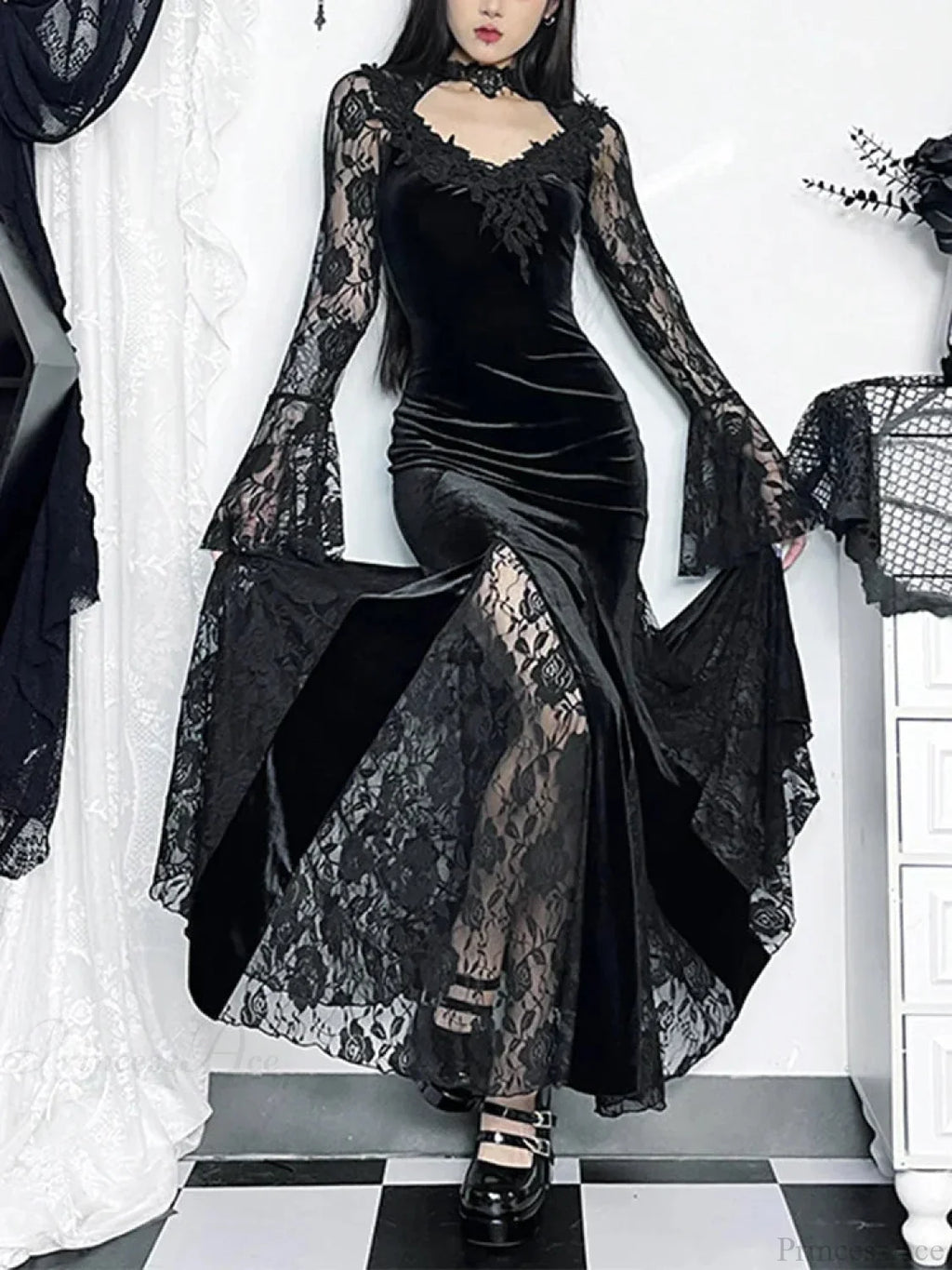 Lace Patchwork Flare Sleeve Maxi Dress