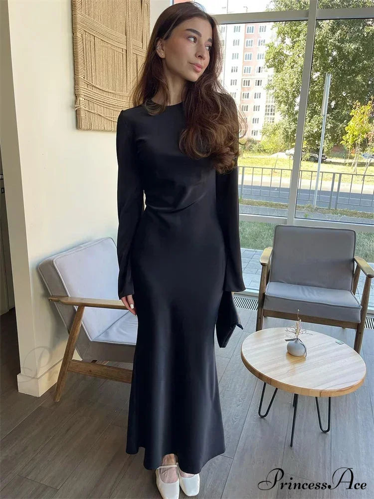 Lolam Elegant Maxi Dress