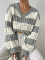 Loose Knit V-Neck Vintage Pullover Sweater
