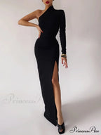 One Full-Length Warm-Season Elegant Gown Shoulder - Black