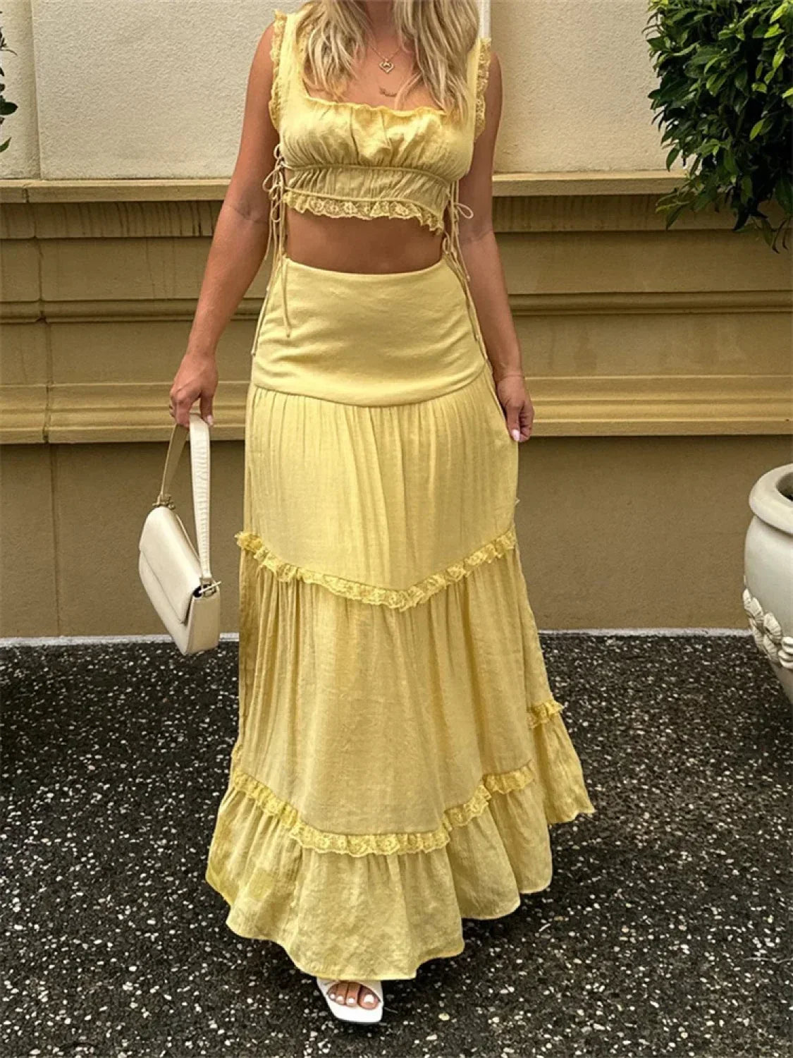 Retro Lace Trim Sleeveless Square Neck Tank Crop Top With Long Skirt Set