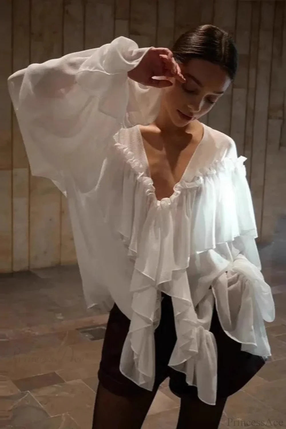 Solid Color Batwing Off-The-Shoulder Long Sleeve Blouse
