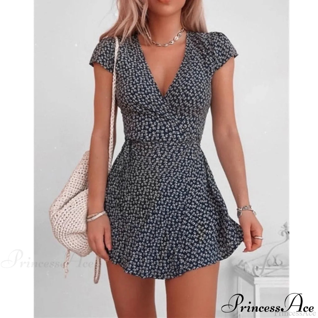 Short Sleeve V-Neck Dresses