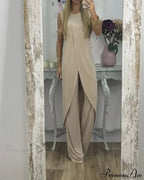 Sleeveless 2-Piece Outfit