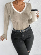Slim V-Neck Neck Edge Clash Pullover Top Women