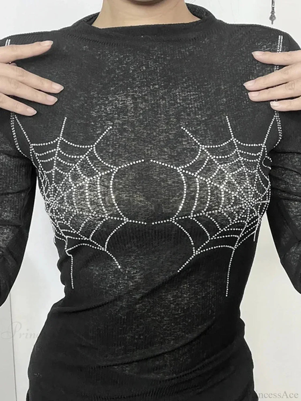 Spider Web Round-Neck Knit Top
