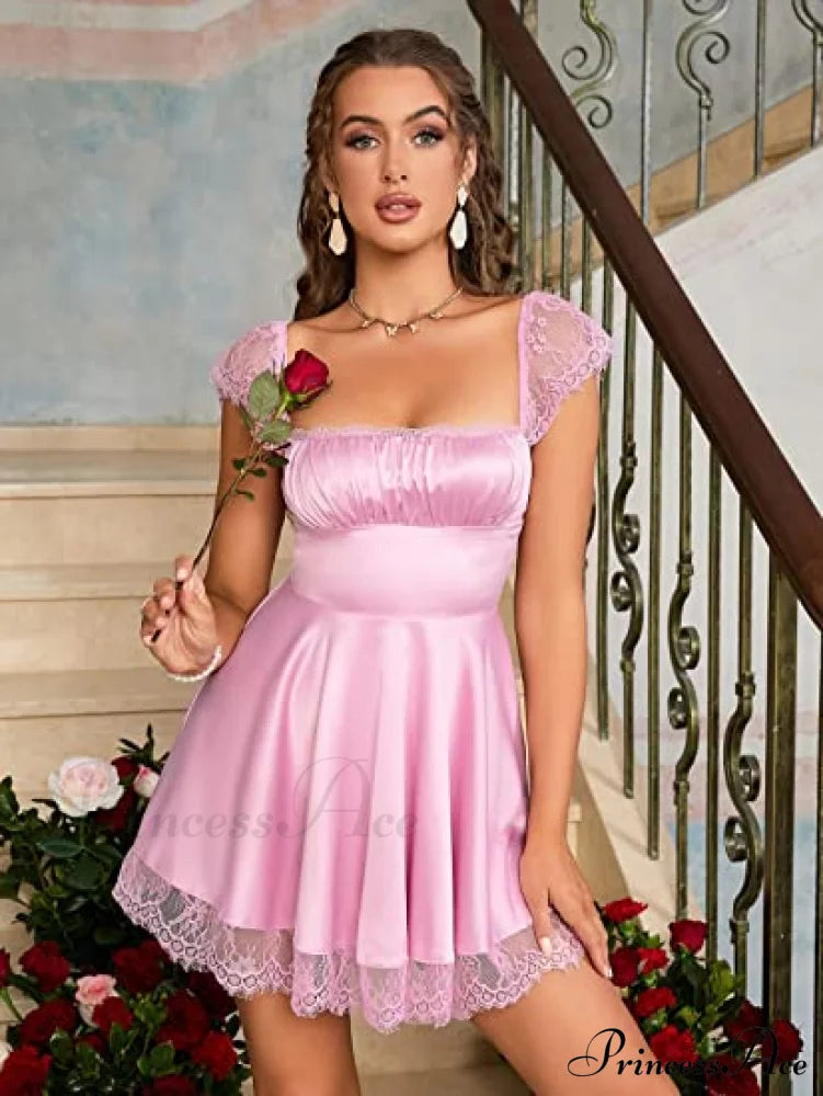 Square Neck Flowy Ruched Bust Dress With Lace