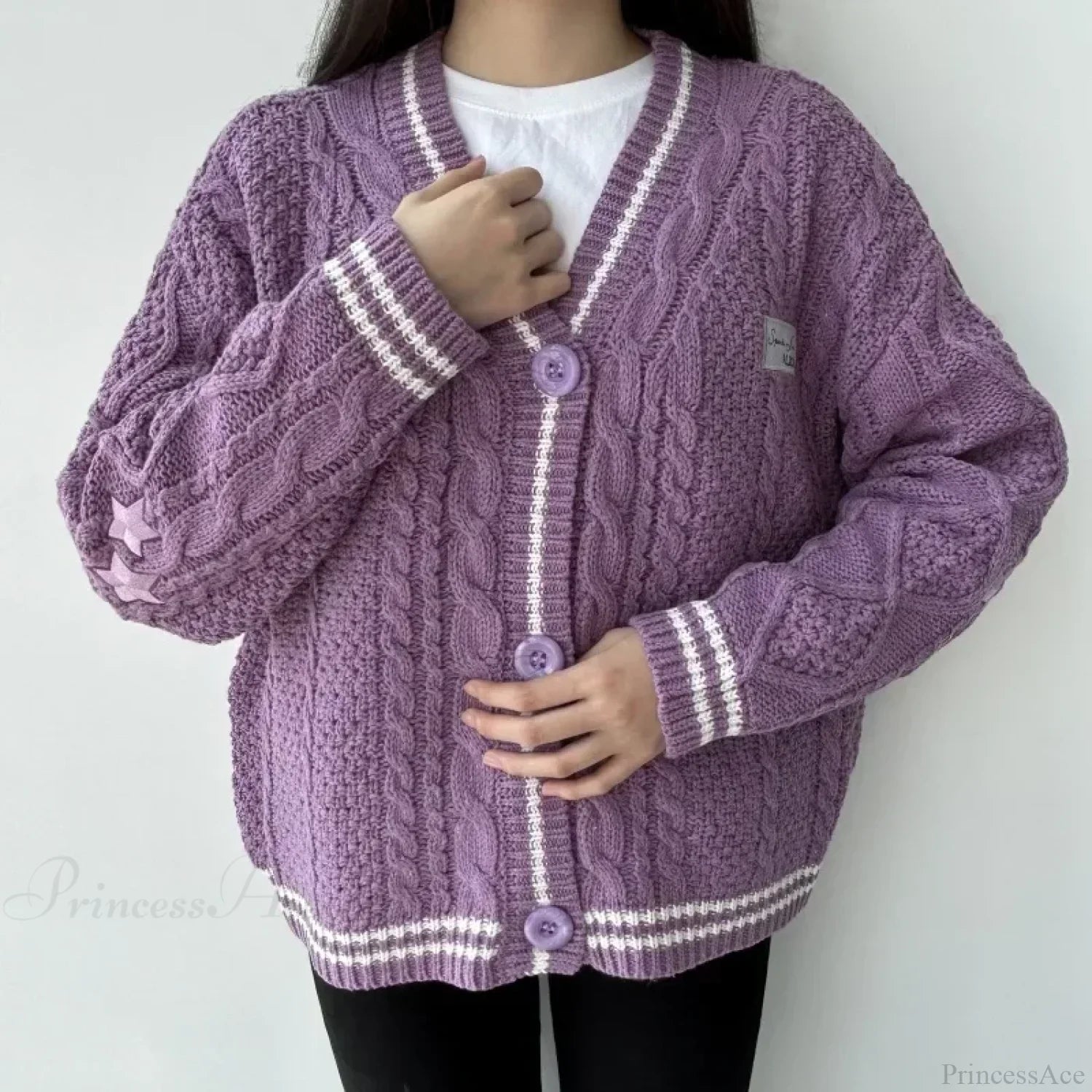 Star Embroidered V-Neck Cardigan