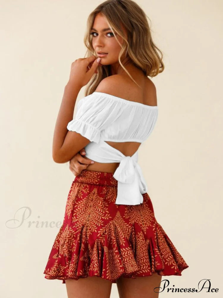 Tie-Back Top Crop Short-Sleeved Ruffle Oktoberfest