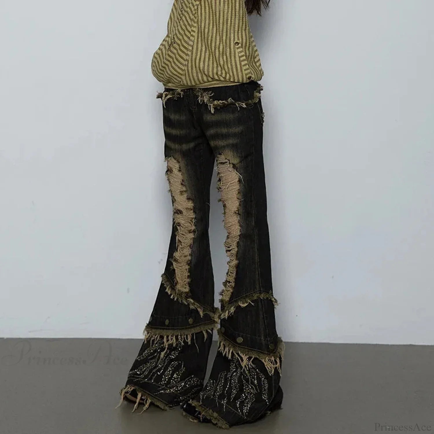 Torn Medieval Dark Fringe Pant